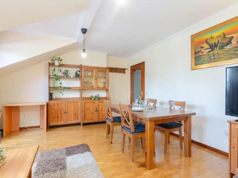 venta Piso en Carrera, La (Pola de Siero), Asturias (843484)- Globaliza