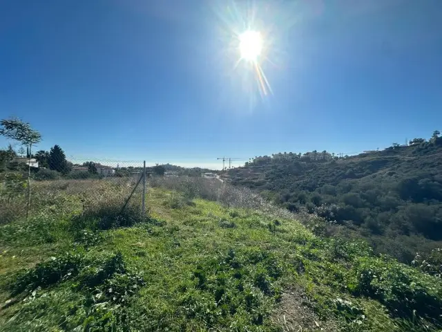 Terreno en Venta Benahavis  Urb Flores del Paraiso