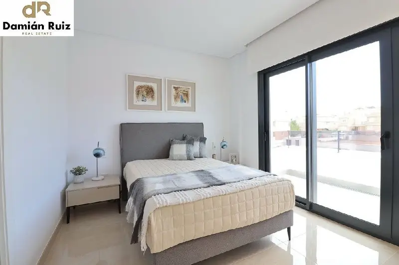 Venta Adosado con Patio en Carabassi Alicante