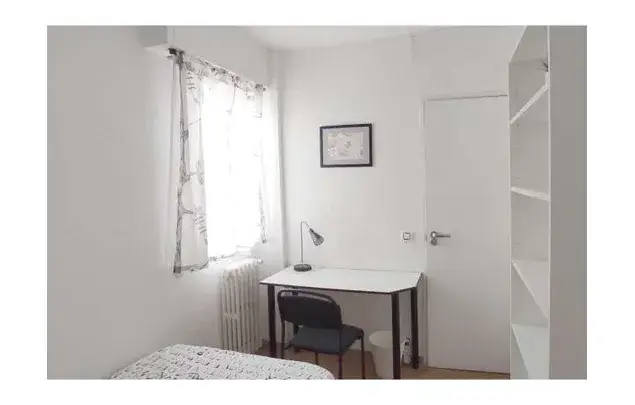 Alquiler Habitaciones Zaragoza 130m2 Amueblado