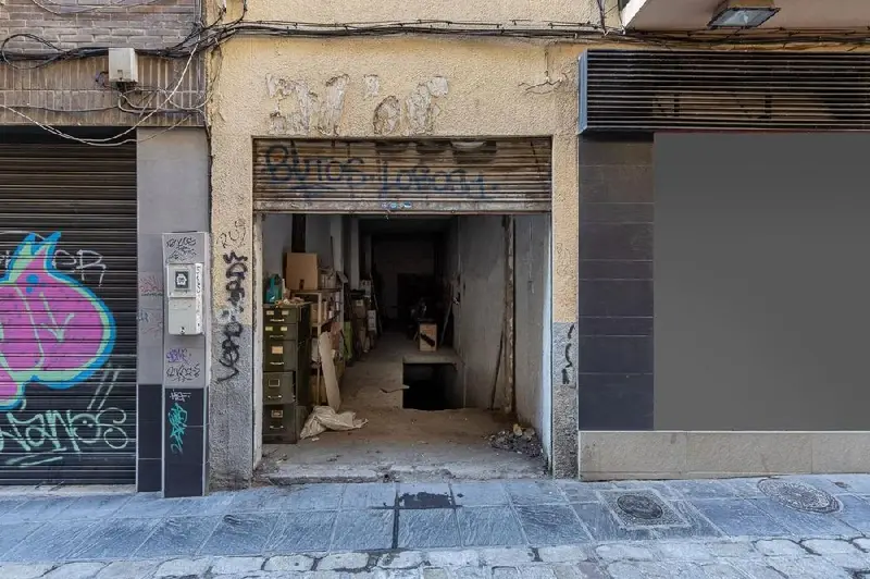 Venta Local Comercial Centro Granada 60m2 Dos Plantas