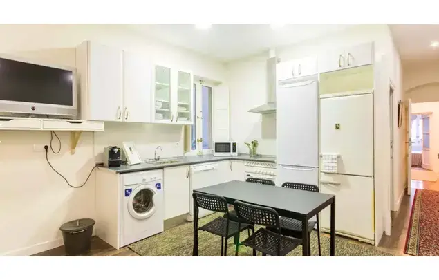 Alquiler Habitacion Madrid 180m2 7 Dormitorios 3 Baños Amueblado