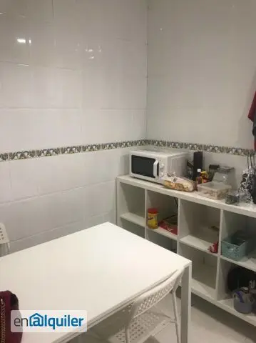 Piso estudiantes Avenida Portugal Amueblado Reformado