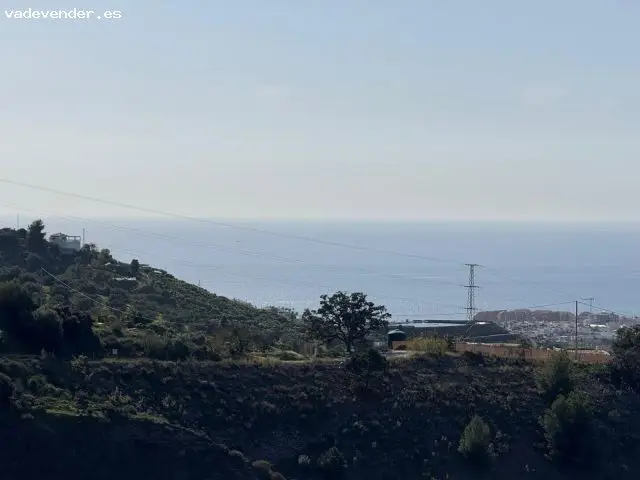 Amplias viviendas con terraza y zonas comunes en Torrox Costa