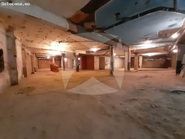 Local Comercial 500m2 Centro Ciudad - Garajes y Trasteros