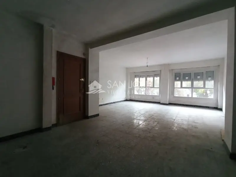 Entresuelo Comercial 175m2 Elche Carrus Opcion Vivienda