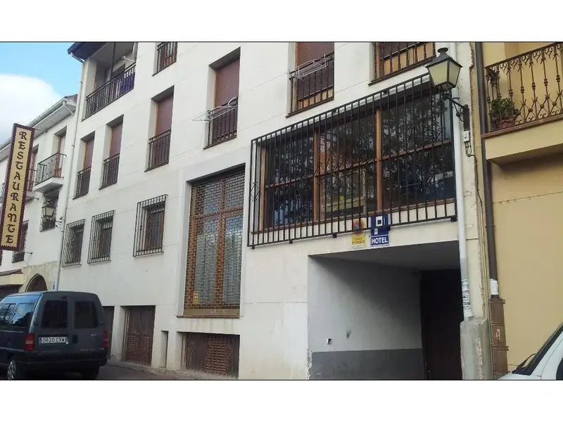 Garaje en venta en Medina de Pomar Calle Mayor