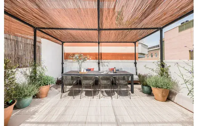 Apartamento Moderno en Eixample 1 Dormitorio 64m2