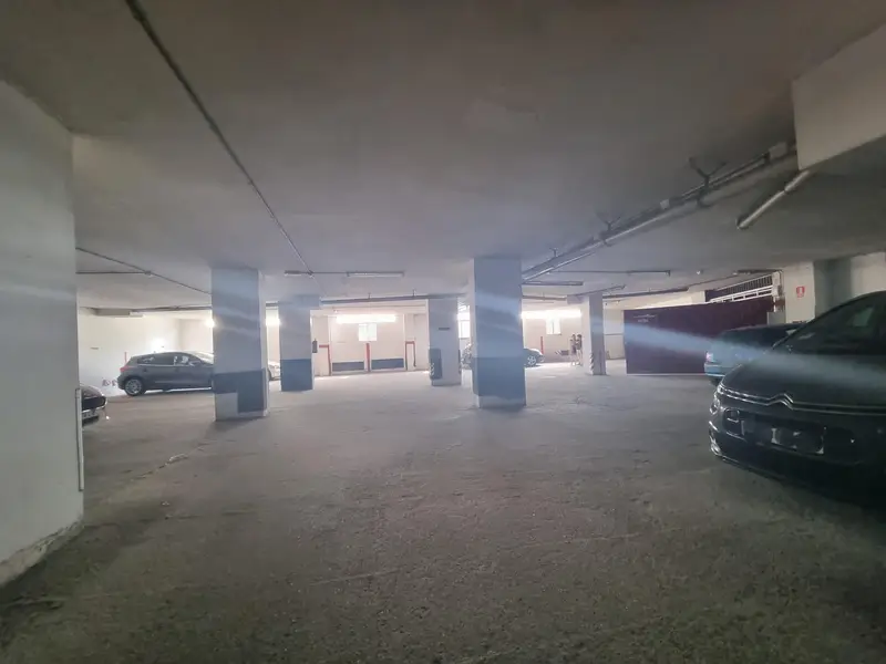 Venta Local Comercial Ronda Outeiro Cuatro Caminos A Coruna