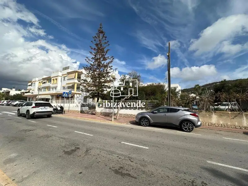 Villa de Lujo en Jesús Ibiza 8 Dormitorios 8 Baños Alquiler Temporada 2025