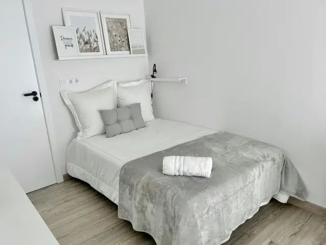 Habitacion Alquiler Murcia Amueblada con Wifi y Limpieza Incluida