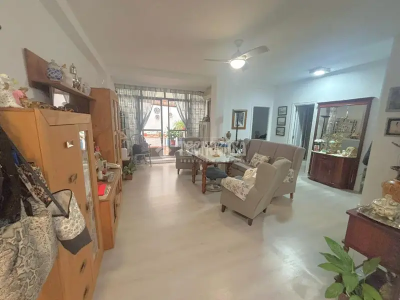 Piso Reformado en Badajoz 3 Dormitorios Patio Amueblado