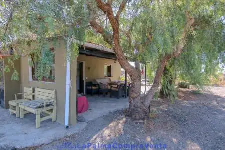 Casa Chalet en Venta El Paso Tenerife 6 Dormitorios 250m2