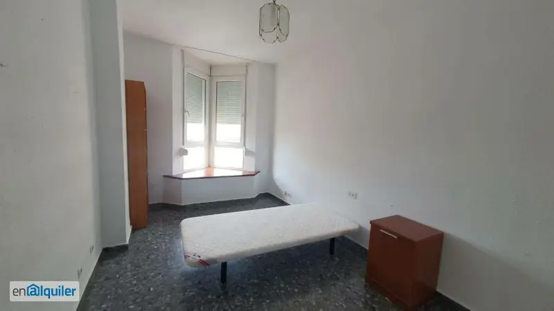 Alquiler Piso 4 Dormitorios 2 Baños Málaga Centro