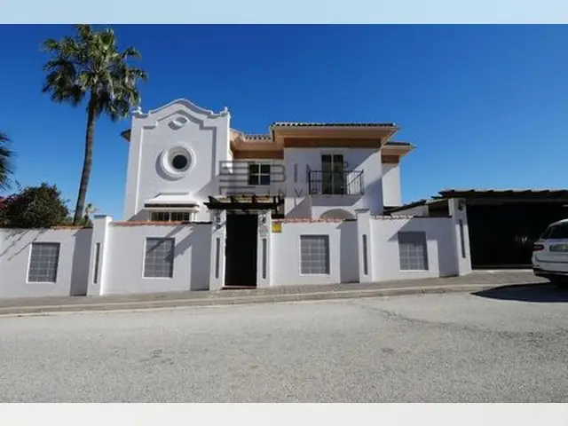 Villa de Lujo en Mijas Costa del Sol 6 Dormitorios Vistas al Mar