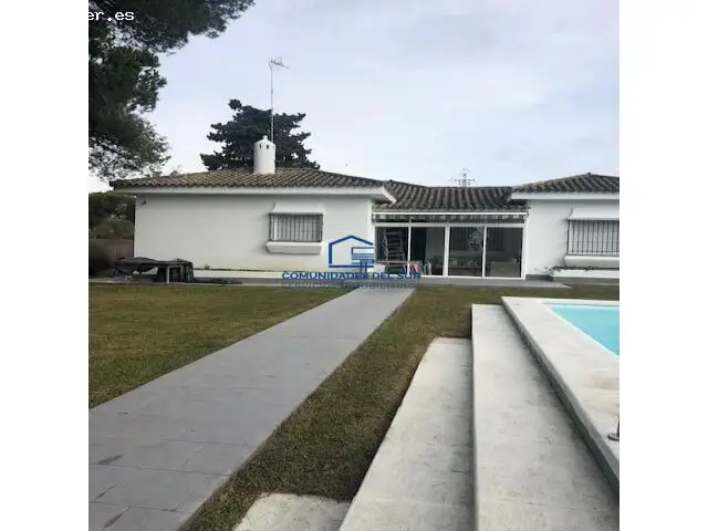 Casa con Piscina en Vistahermosa Agosto El Puerto de Santa Maria