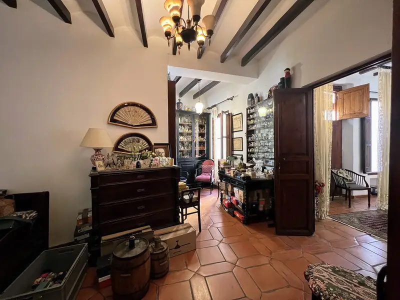 Casa de Pueblo con 5 Dormitorios en Alcalali
