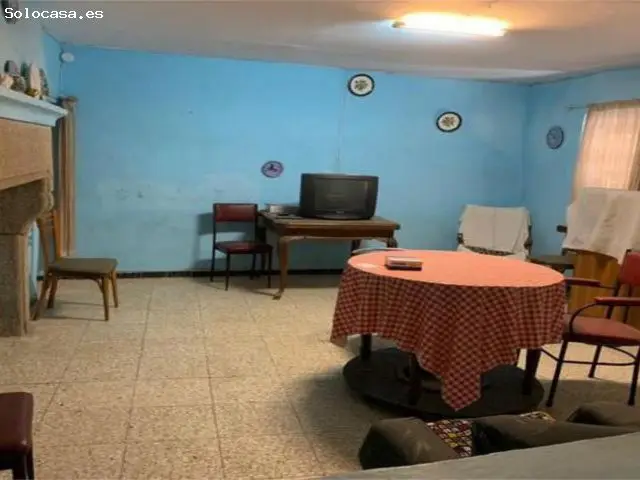 Casa de Pueblo con Patio en Malpartida 8 Dormitorios 2 Baños
