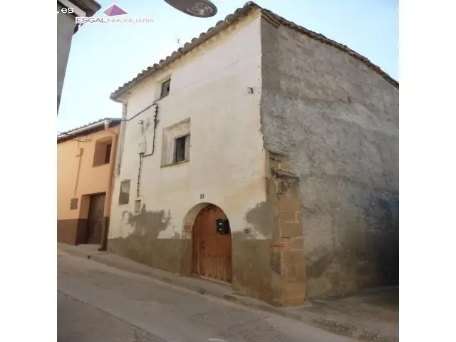 Casa con Terreno en Abiego Huesca 363m2