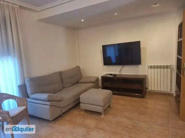 Alquiler Casa Amueblada Tierz Huesca 3 Dormitorios Jardin Piscina