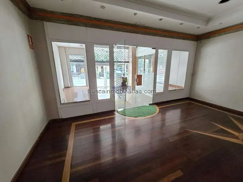 Local Comercial en Vigo 120m² Adaptado Minusvalidos Alta Rentabilidad
