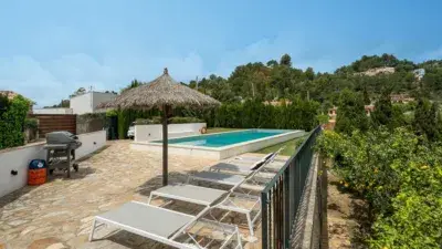 Chalet con piscina en Galiea Puigpunyent