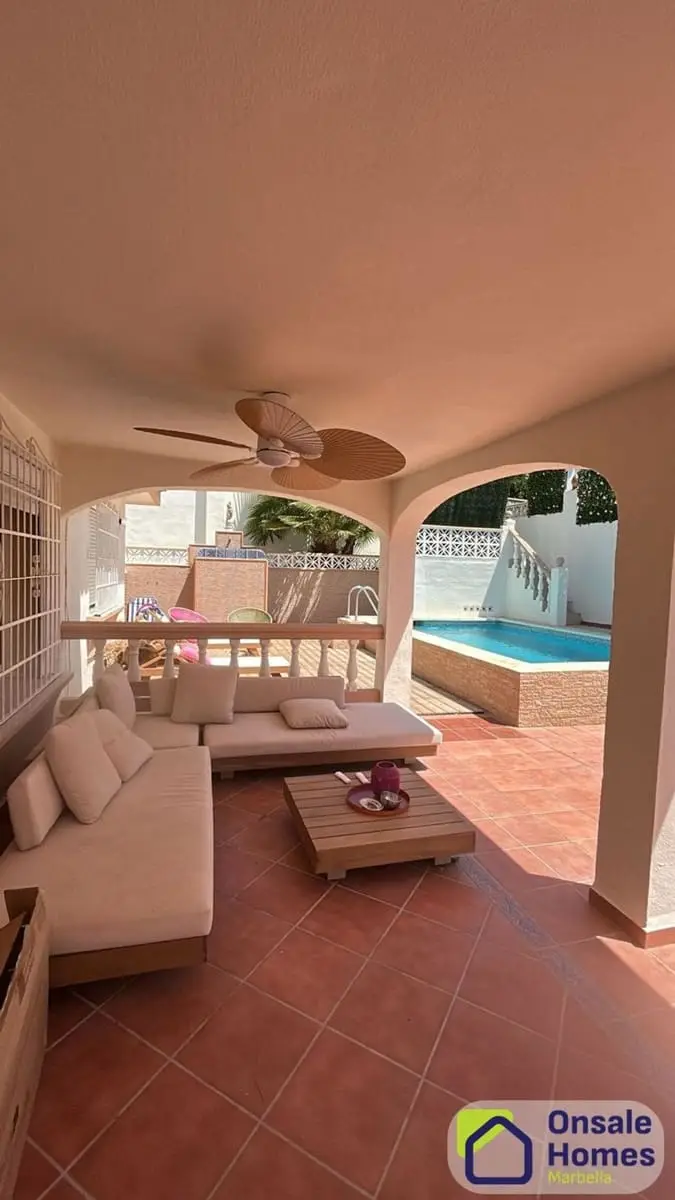 Casa en alquiler en Las Brisas, Marbella, Málaga