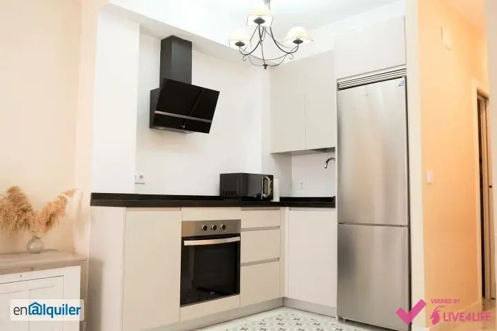 Piso en Alquiler Sevilla 70m2 Reformado Amueblado 3 Habitaciones