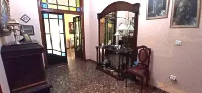 Casa en Venta en Centro de la Vila 420m2 5 Habitaciones