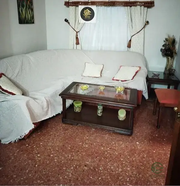 Casa en Vegas de Triana 259m2 4 Dorm 2 Baños Garaje Reformada