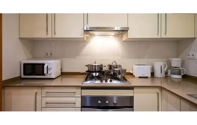Habitacion 85m2 Barcelona Estancia Media Larga
