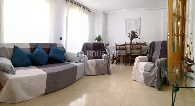 Piso en Torrevieja cerca de la playa con garaje opcional