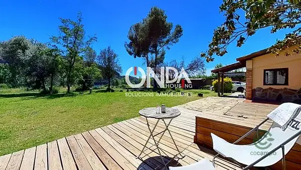 Finca con Rocódromo y Pista de Tenis en Sant Llorenç de Montgai