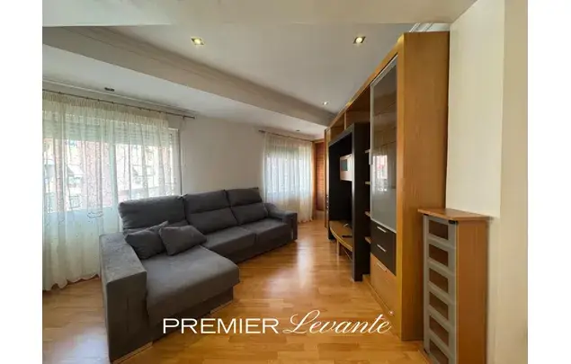 Alquiler Apartamento 2 Dormitorios 64m2 Alicante Benalua