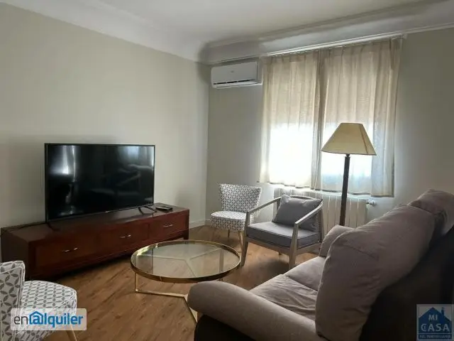 Alquiler Piso 5 Dormitorios 3 Baños Mérida Centro