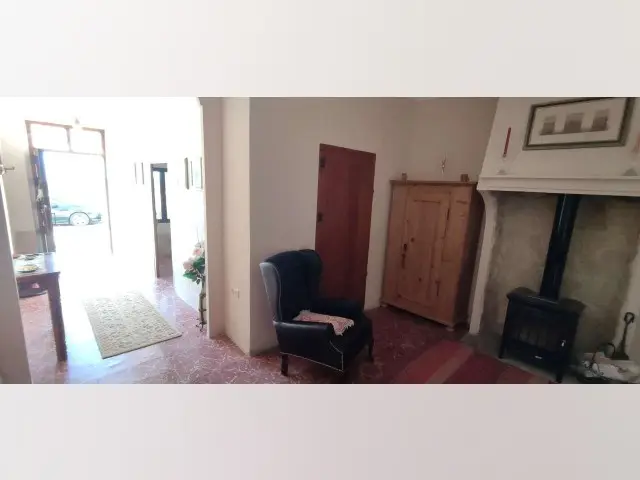 Casa-Villa de 5 Dormitorios en venta Jumilla, España
