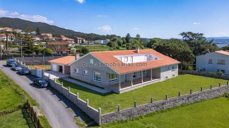 Chalet en Poio con Vistas al Mar 6 Dormitorios 1193m2