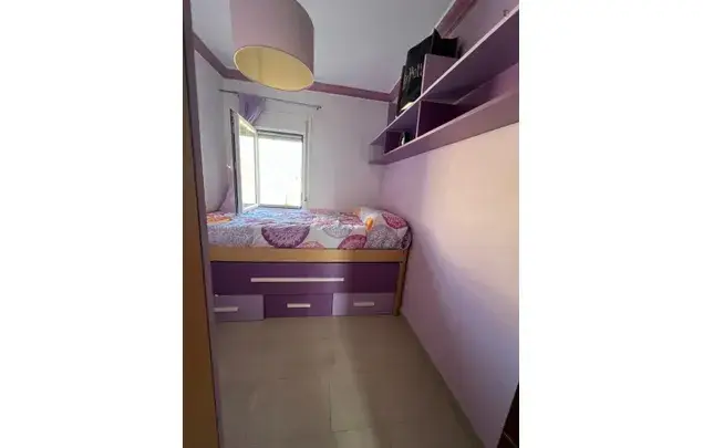 Rent 3 bedroom apartment in Granada