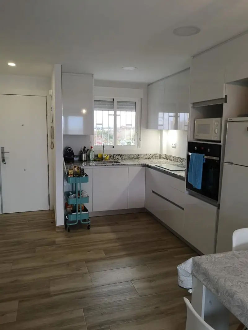 Apartamento en Alquiler Pau 5 Playa San Juan Alicante