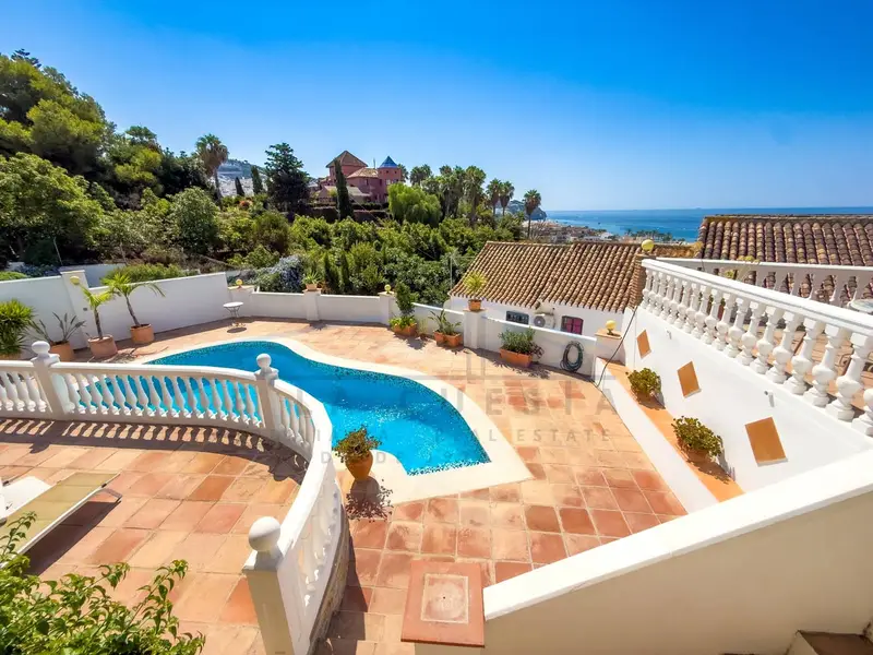 Apartamento en venta en La Herradura, Almuñécar, Granada