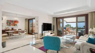 Atico en venta en Estepona con vistas al mar