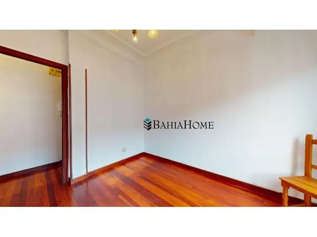 Piso en Venta Santander Centro 4 Habitaciones 77m2