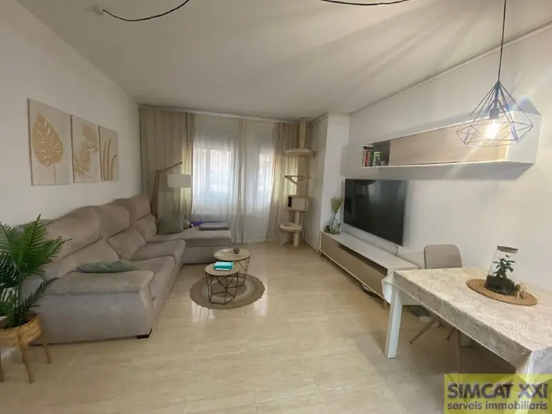 Venta Local Comercial con Trastero en Navata Girona