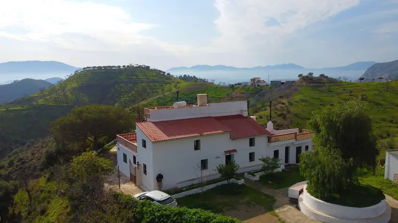 Piso de 6 Dormitorios en venta Pizarra, España