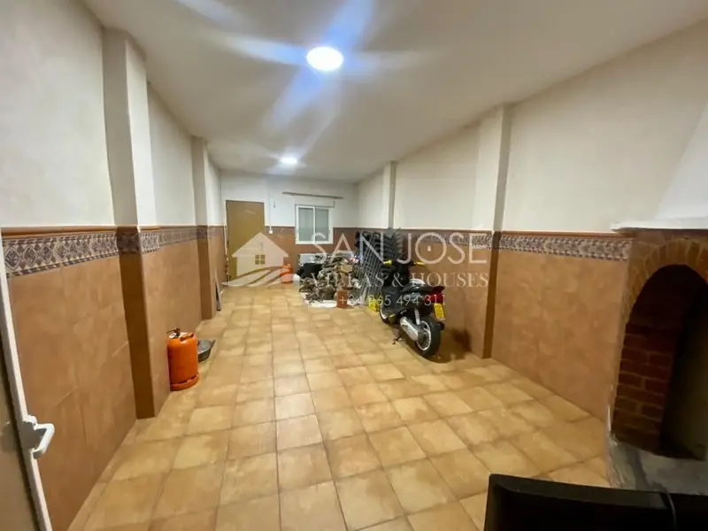 Casa en Mutxamel zona Almajada Ravel con Terraza y Garaje Doble