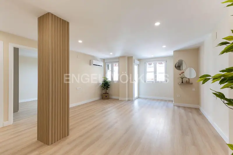 Apartamento en Valencia ciudad 2 dormitorios 2 baños moderno
