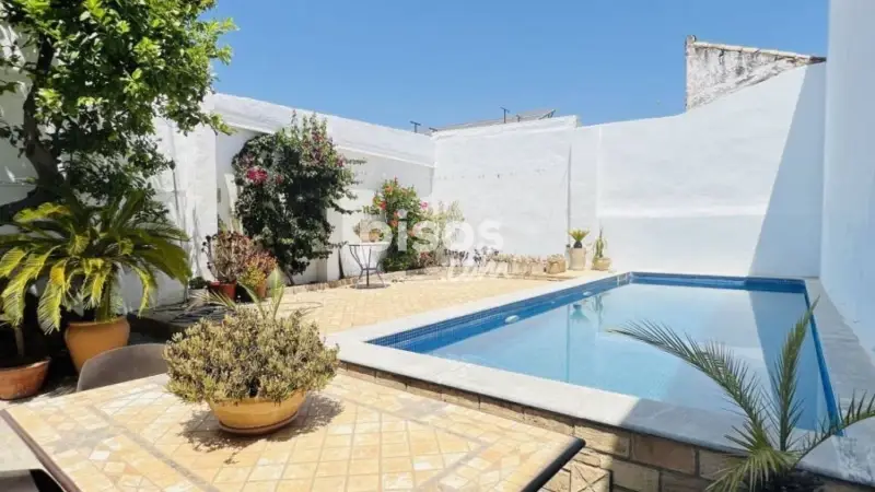 Casa Adosada en Venta Lebrija 3 Dormitorios Piscina