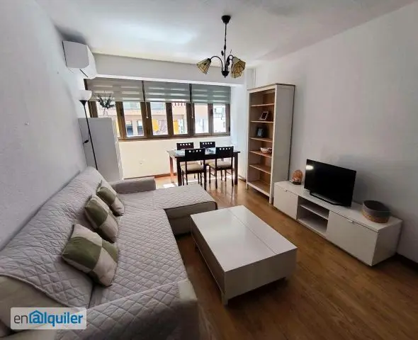 Piso en Alquiler Centro Reformado 82m2 3 Dormitorios