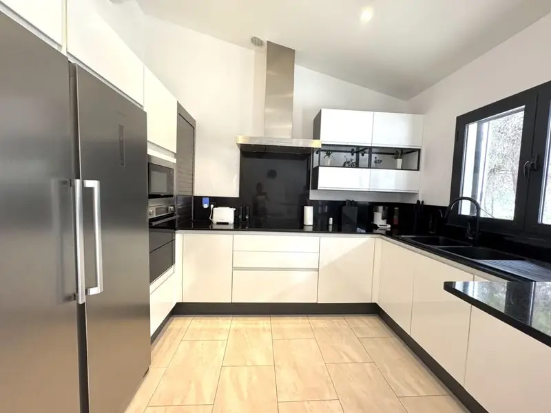 Chalet en Venta Santa Ponsa Mallorca 3 Dormitorios Piscina