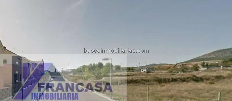 Casa en Venta Noez 156m2 3 Dormitorios 2 Baños Garaje